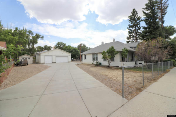 902 D ST, ROCK SPRINGS, WY 82901 - Image 1