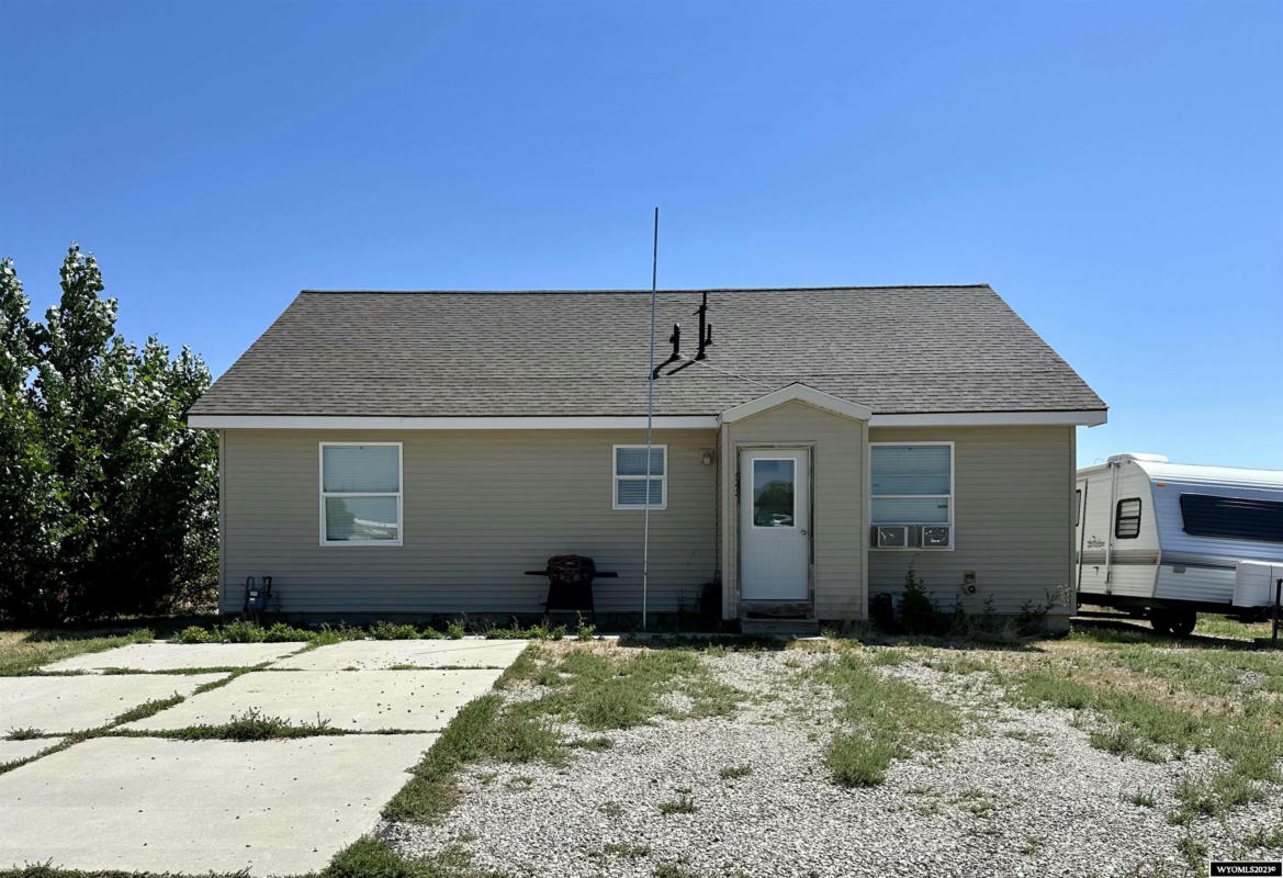 543 TIERNEY ST, WAMSUTTER, WY 82336, photo 1 of 19