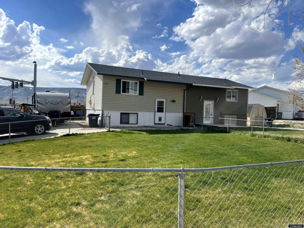 3501 CLEVELAND DR APT A, ROCK SPRINGS, WY 82901, photo 1 of 31