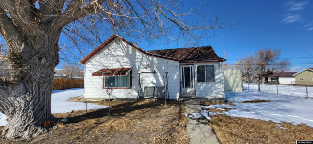 121 E CENTER ST, RAWLINS, WY 82301, photo 4 of 29