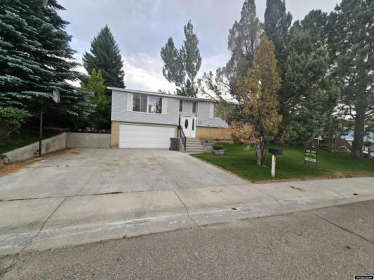 1036 EVERGREEN WAY, ROCK SPRINGS, WY 82901 - Image 1